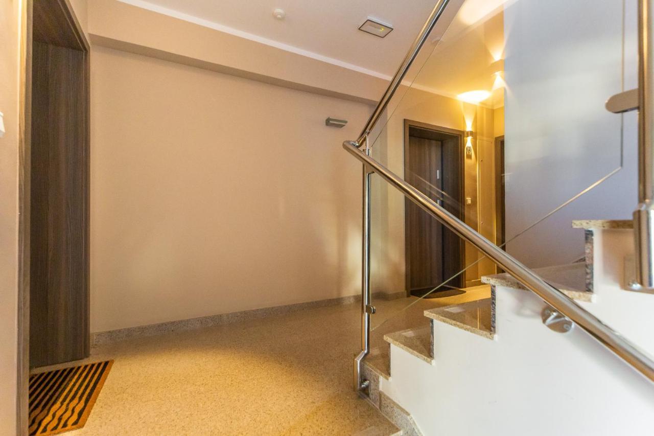 Kolorowe Balkony - Sloneczny Apartament W Miedzyzdrojach By Noclegi Renters Miedzyzdroje Exteriör bild